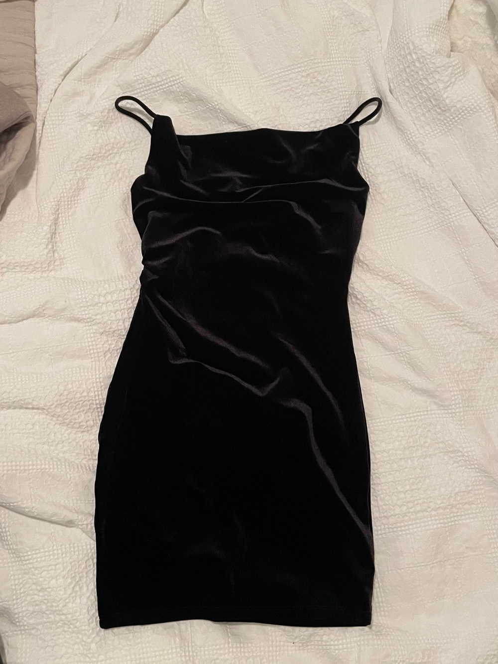 H&M Black Velvet Spaghetti Strap Mini Dress